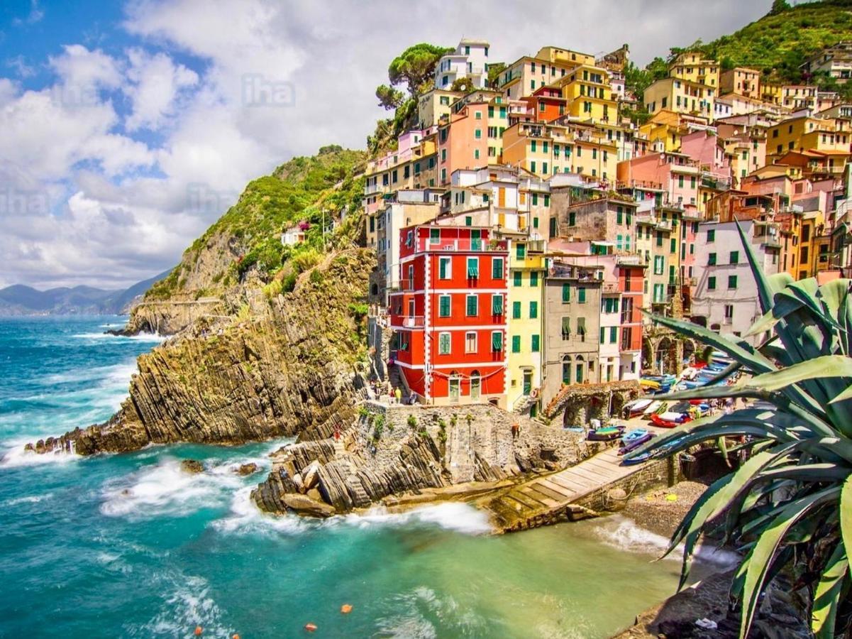 L'Arcobaleno Affittacamere Riomaggiore Exterior foto